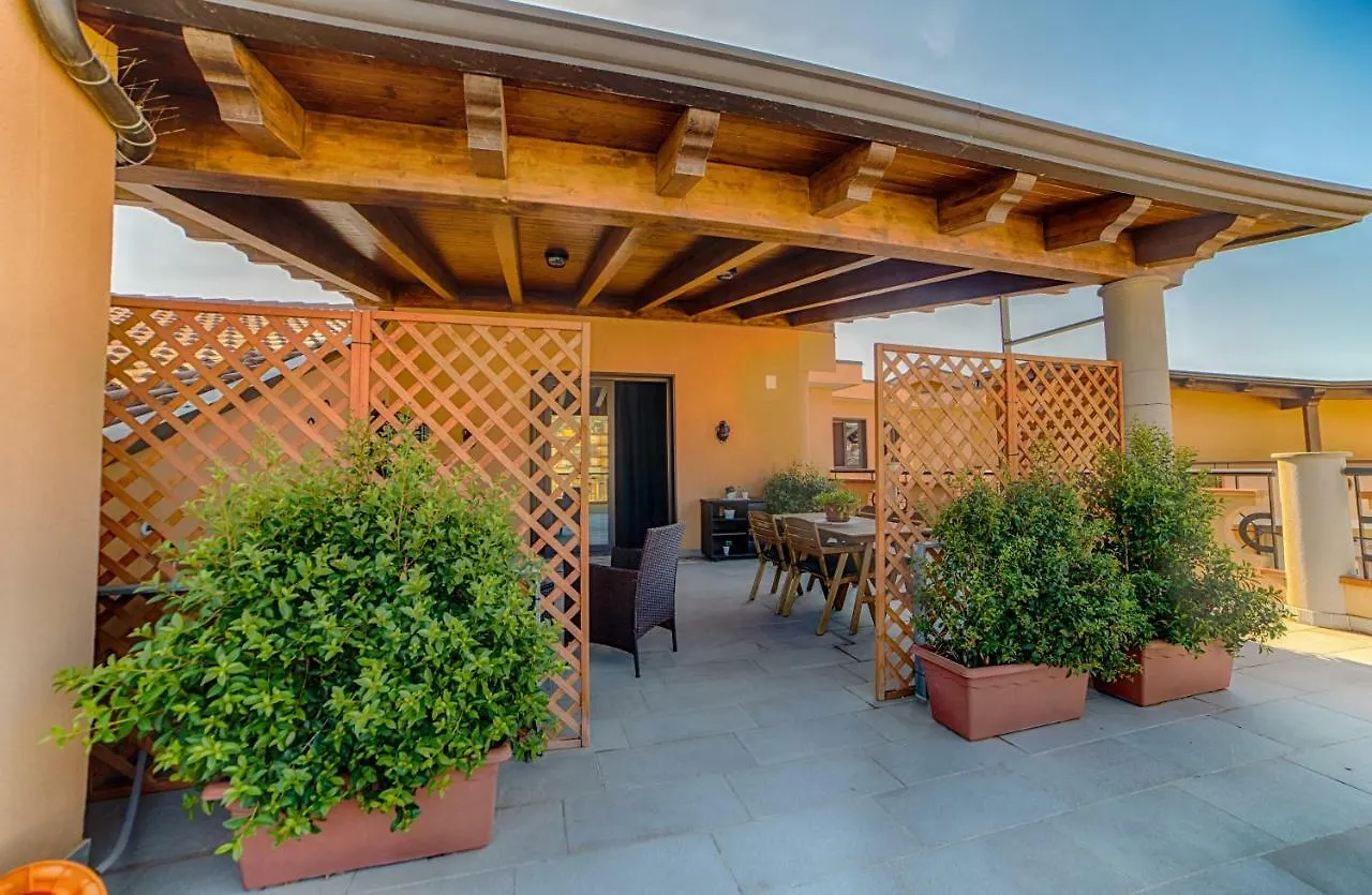 Mansarda Da Dani Apartment Brolo Italy